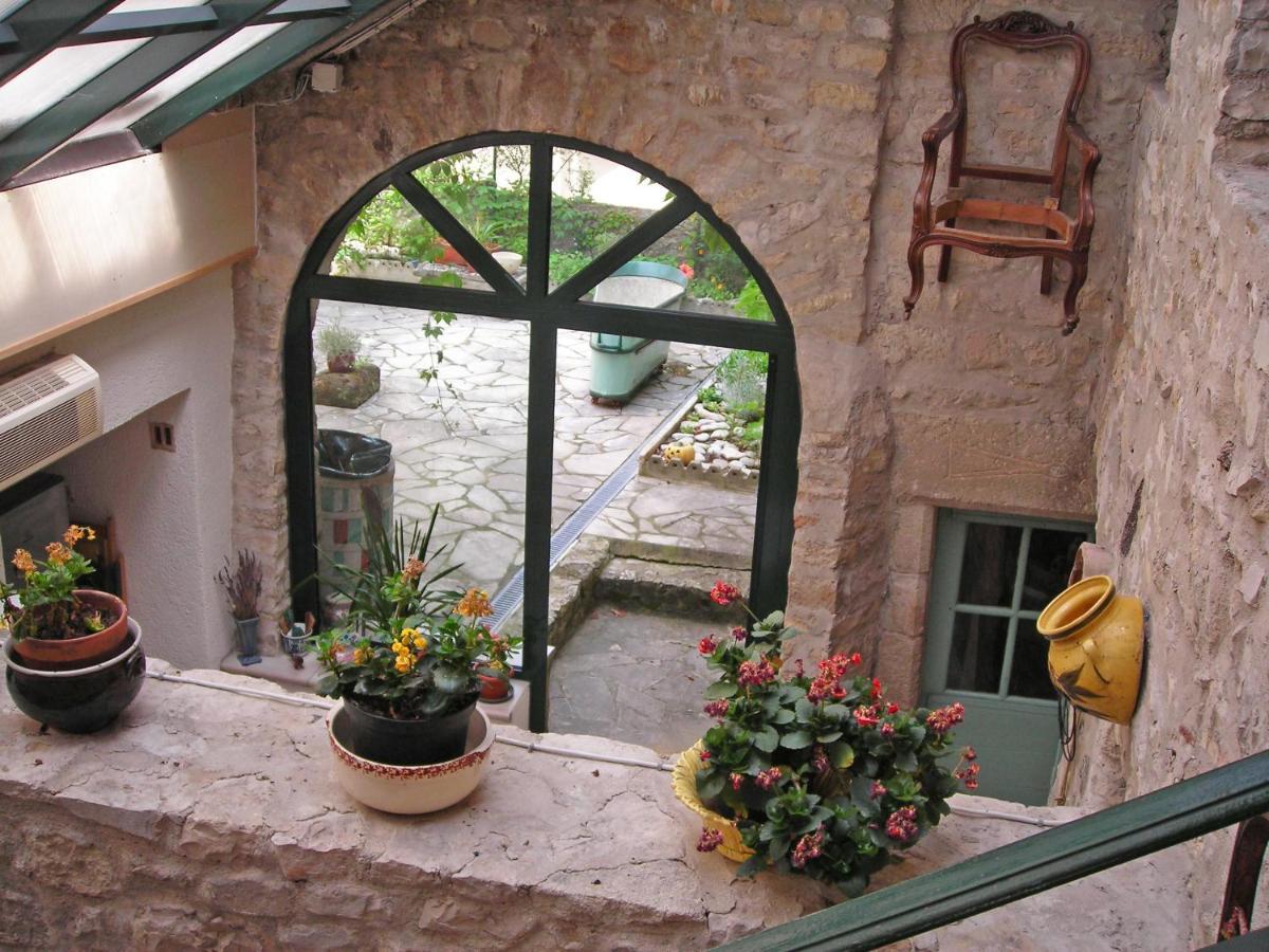Au Coeur De La Cite Medievale Bed and Breakfast Vaison-la-Romaine Εξωτερικό φωτογραφία